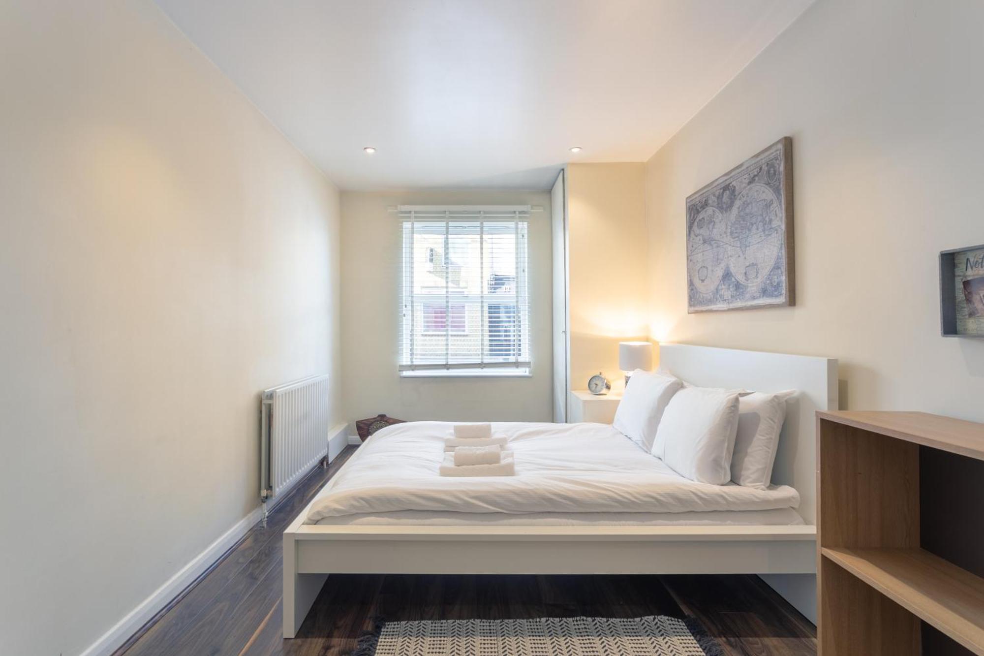 Stylish And Homely 4 Bedroom Home In East London Bagian luar foto